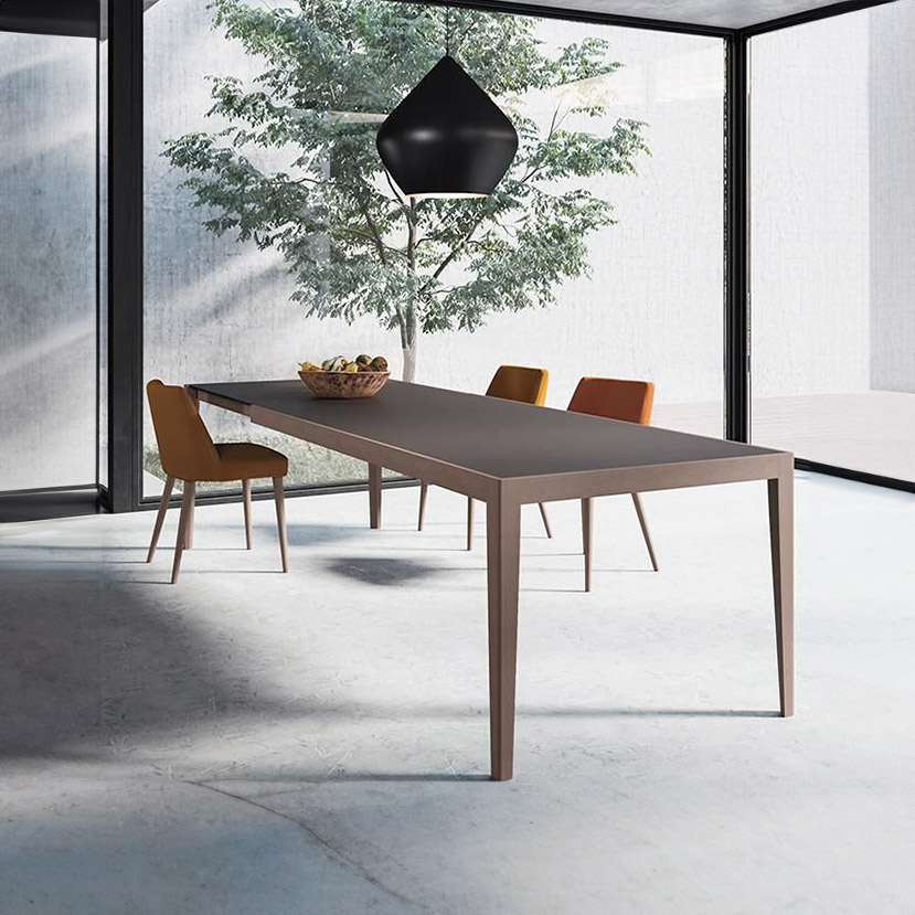 extending dining table